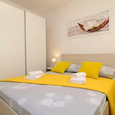 Apartment Petra Zadar