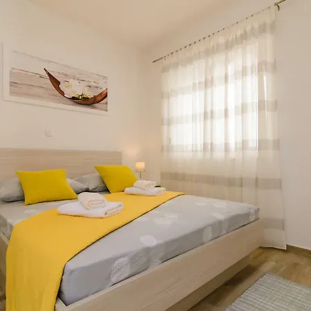 Apartman Petra *